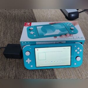 Turquoise Nintendo Switch Lite